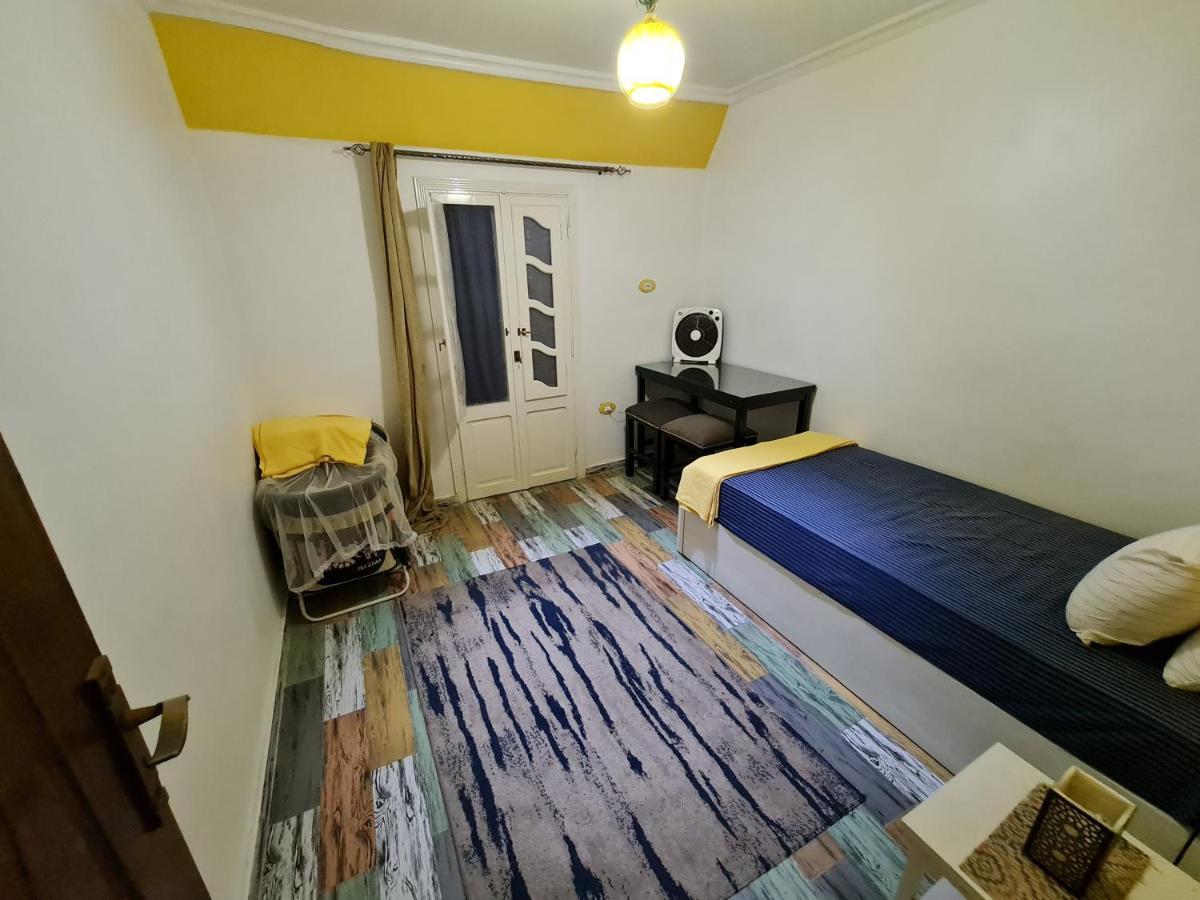 Sunny Modern Apartment With Good Internet, Near From City Center Of Alexandria Exteriör bild